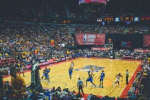 开云体育平台APP-马刺踏平森林狼，伦纳德刷新纪录，沉默巨星的钢铁征途