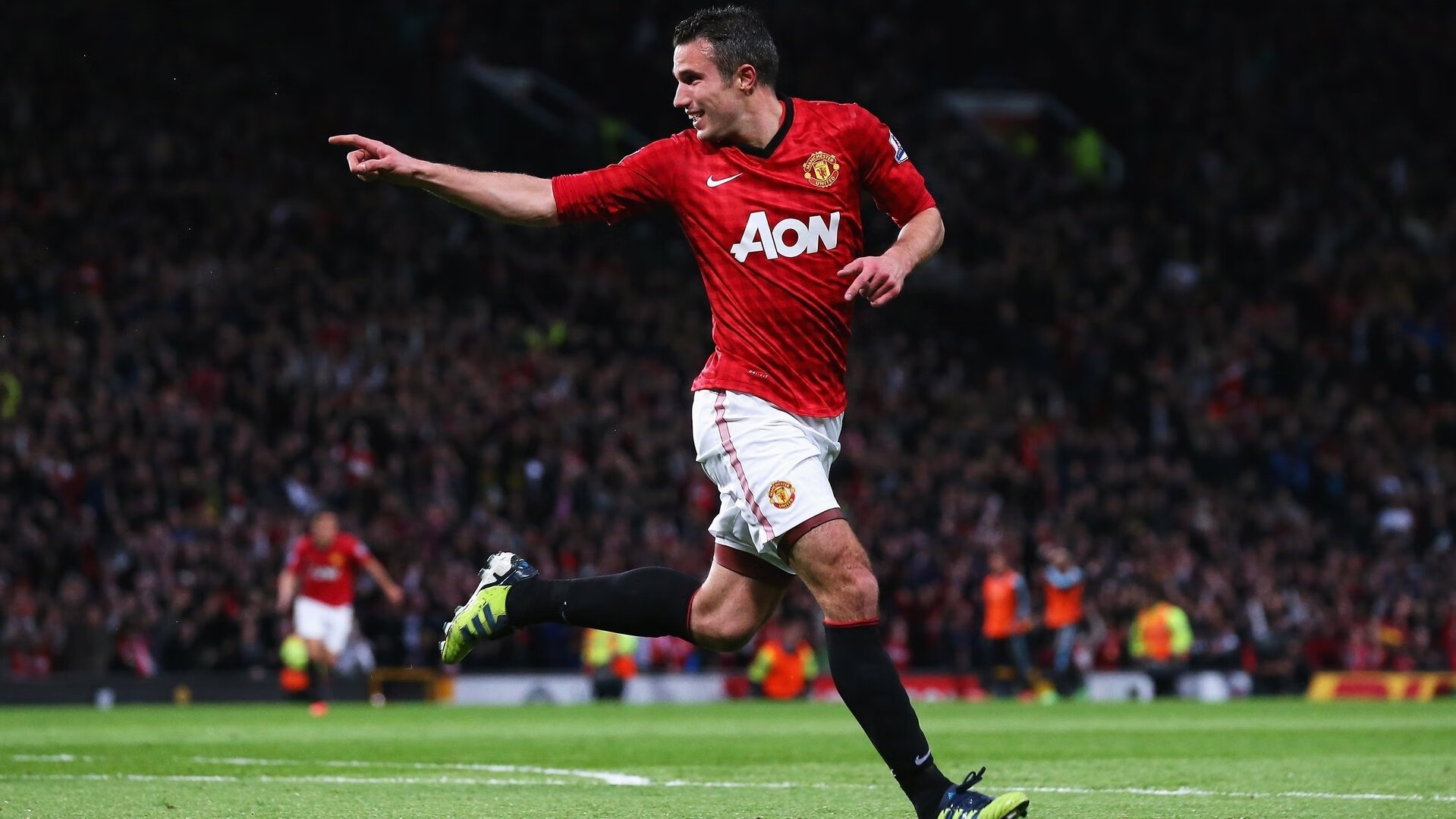 当利拉德在英超接管比赛,广厦队如何压制火箭?